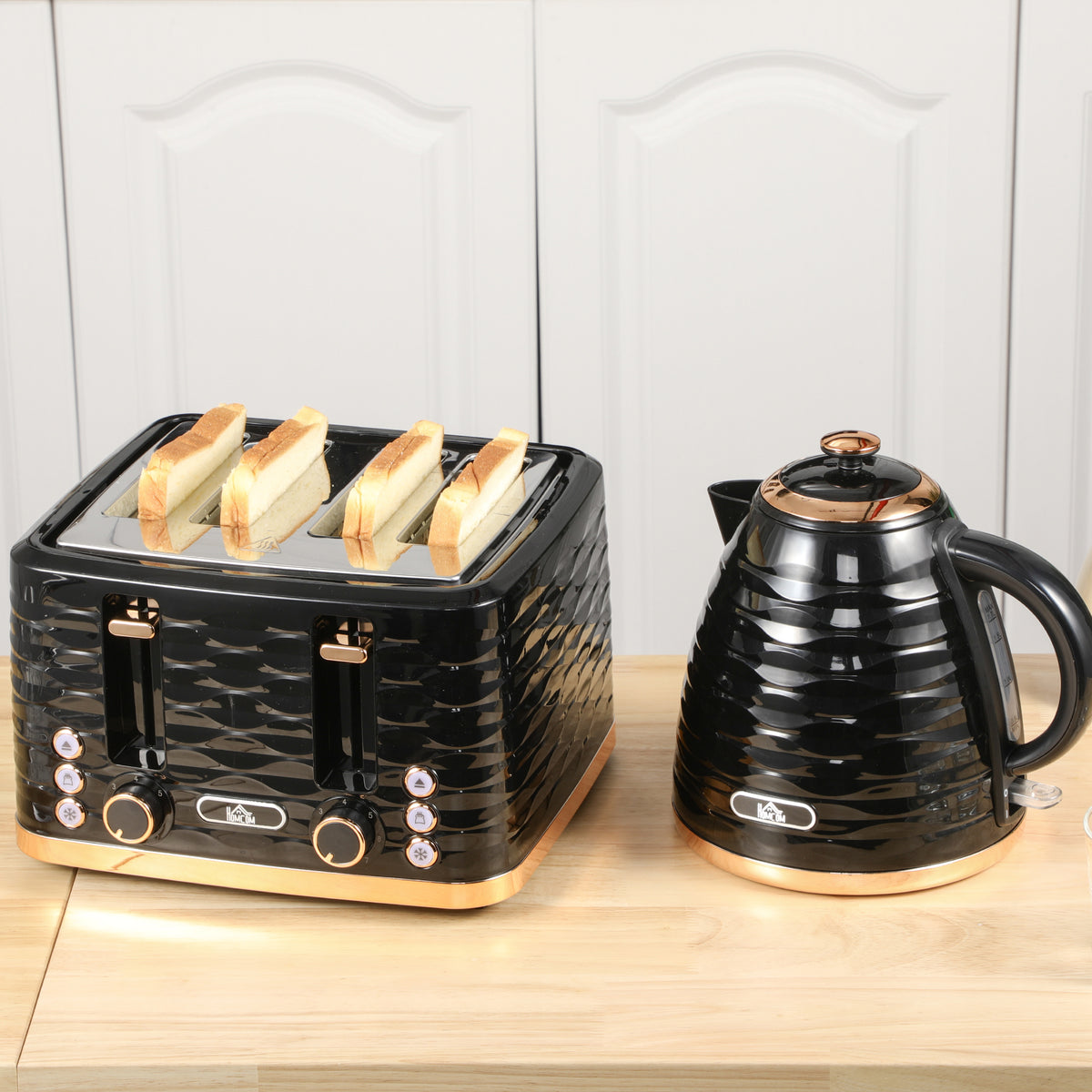 HOMCOM Kettle and Toaster Sets, 3000W 1.7L Rapid Boil Kettle & 4 Slice Toaster with 7 Browning Controls, Defrost, Reheat and Crumb Tray, UK Otter thermostat, Black