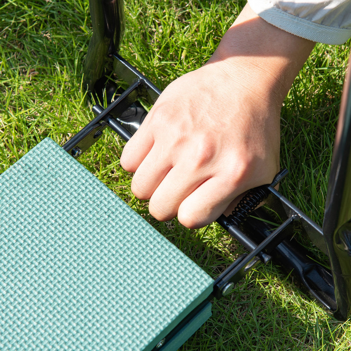 Outsunny garden kneeler seat close-up of the folding frame hinge and padded top