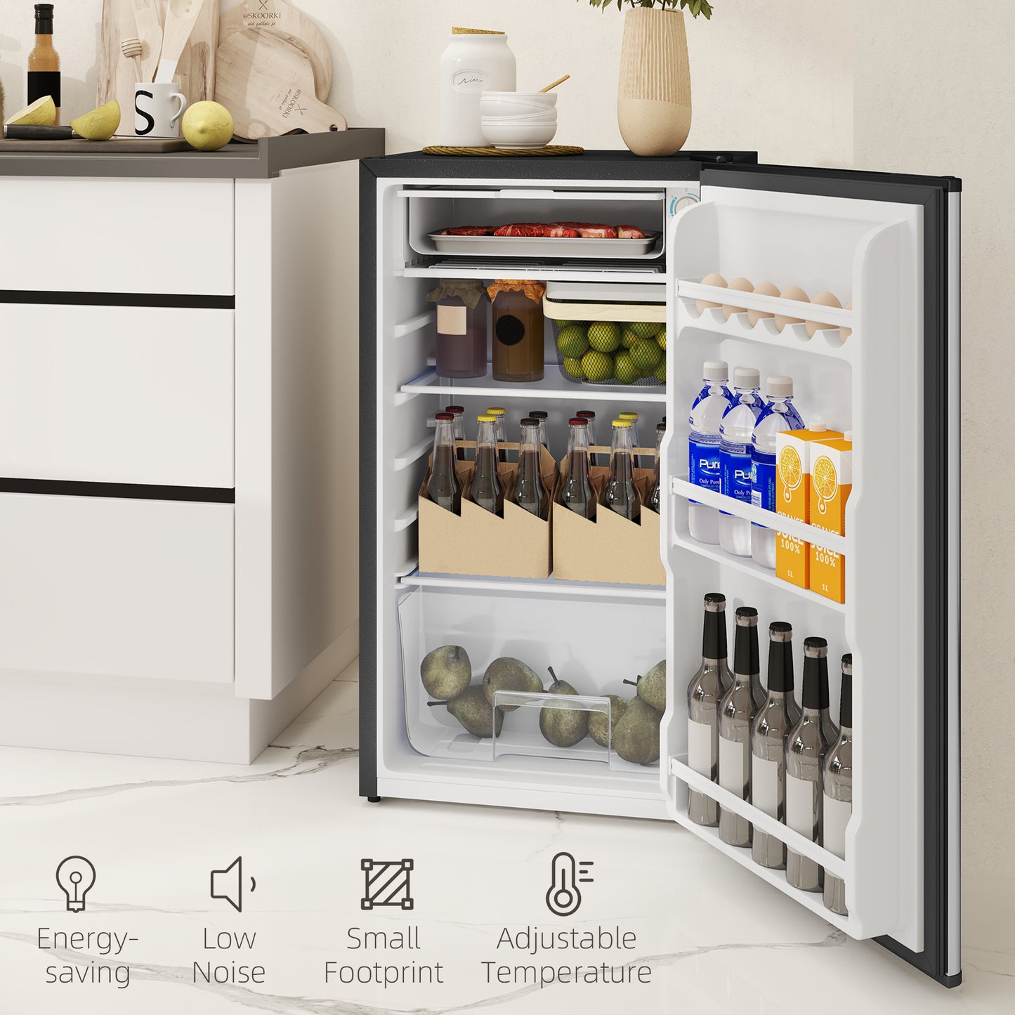 HOMCOM Under Counter Fridge, 91L Small Fridge with Chiller Box, Removable Shelf, Reversible Door, Adjustable Legs, Mini Refrigerator, Silver Tone