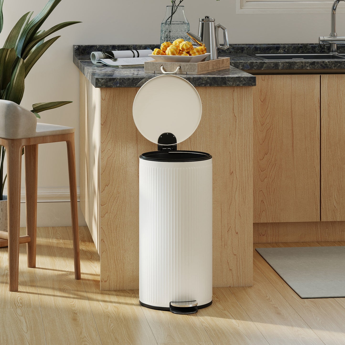 HOMCOM Kitchen Bin, 30 Litre Pedal Rubbish Bin with Removable Bucket, Cream