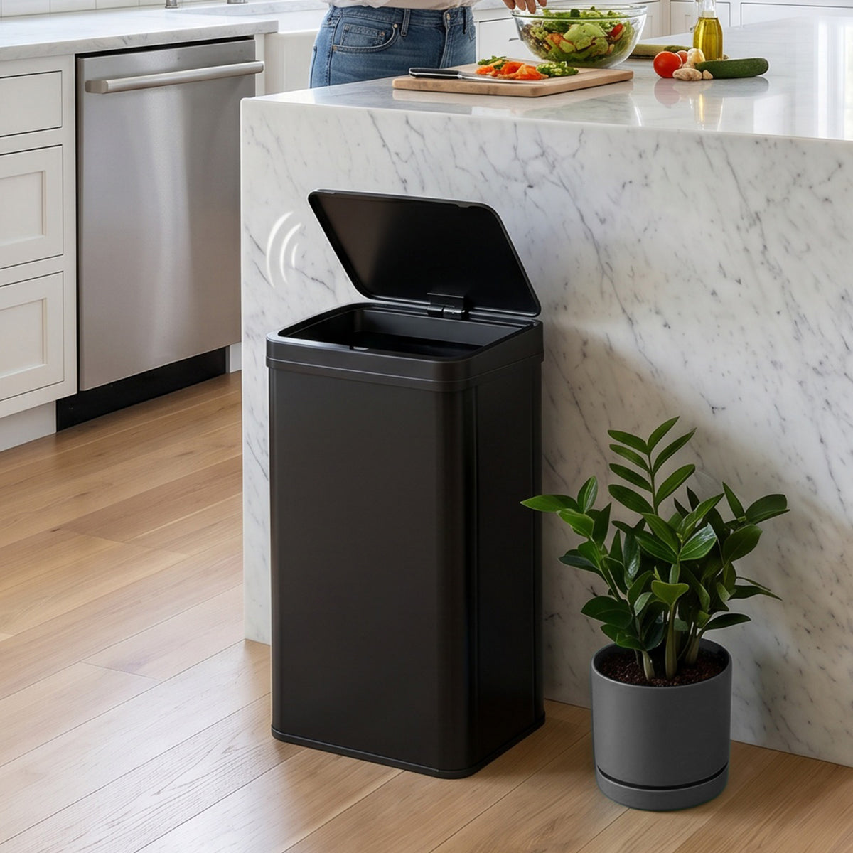 HOMCOM 50L Sensor Bin with Soft-Close Lid, Stainless Steel Automatic Touchless Motion Sensor Kitchen Bin, Black
