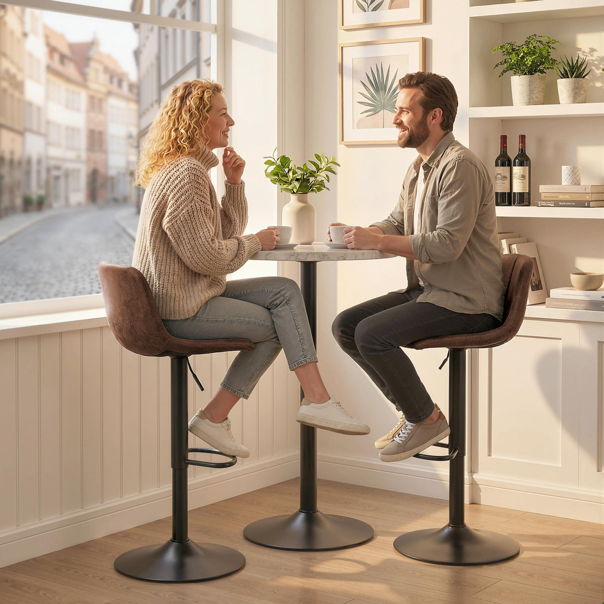 HOMCOM Bar Stools Set of 2, Modern Swivel Barstools with Footrest for Kitchen Island and Dining Room, Brown