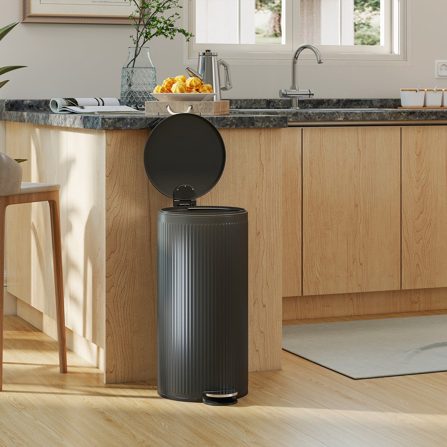 HOMCOM Kitchen Bin, 30 Litre Pedal Rubbish Bin with Removable Bucket, Black