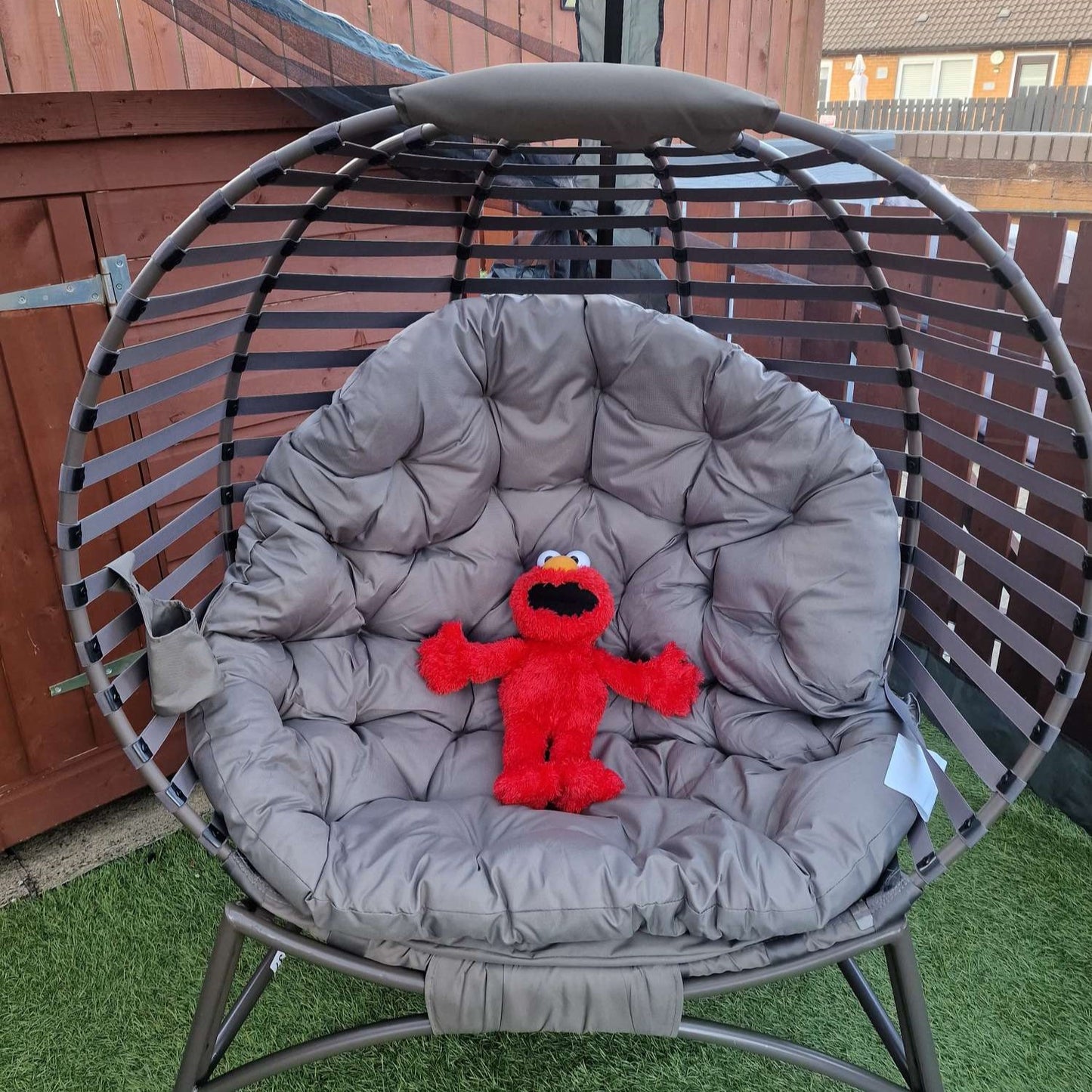 Outsunny Egg Chair with Cushion & Side Pocket - Sand
