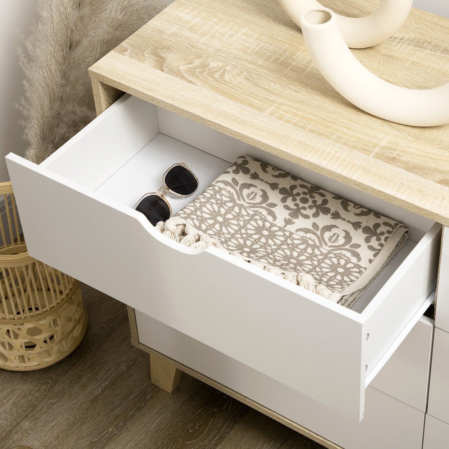 HOMCOM Bedroom Chest of Drawers, Wide 6-Drawer Dresser, Storage Drawer Unit with Wood Legs for Living Room, White and Light Brown