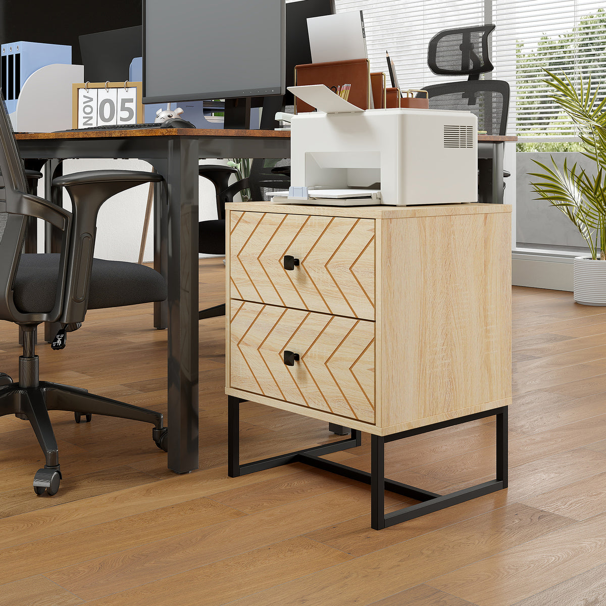HOMCOM Bedside Table Nightstand Two-Drawer Bedroom Storage Unit Zig Zag Design with Black Metal Handles, Natural