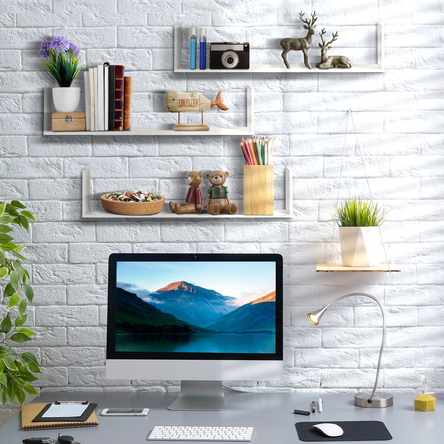 HOMCOM Set of 3 Wooden U-Shaped Floating Shelves Set, 80cm Wall Mounted Hanging Bookshelf, CD DVD Storage Display for Bedroom Living Room Kitchen, White