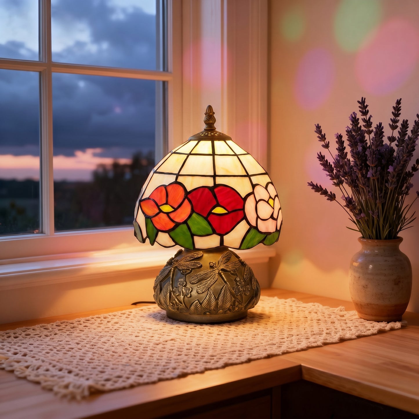 HOMCOM Handcrafted Classic Stained Glass Bedside Lamp, Tiffany-Style Table Lamp with Sculpted Dragonfly Base, Multi-Coloured