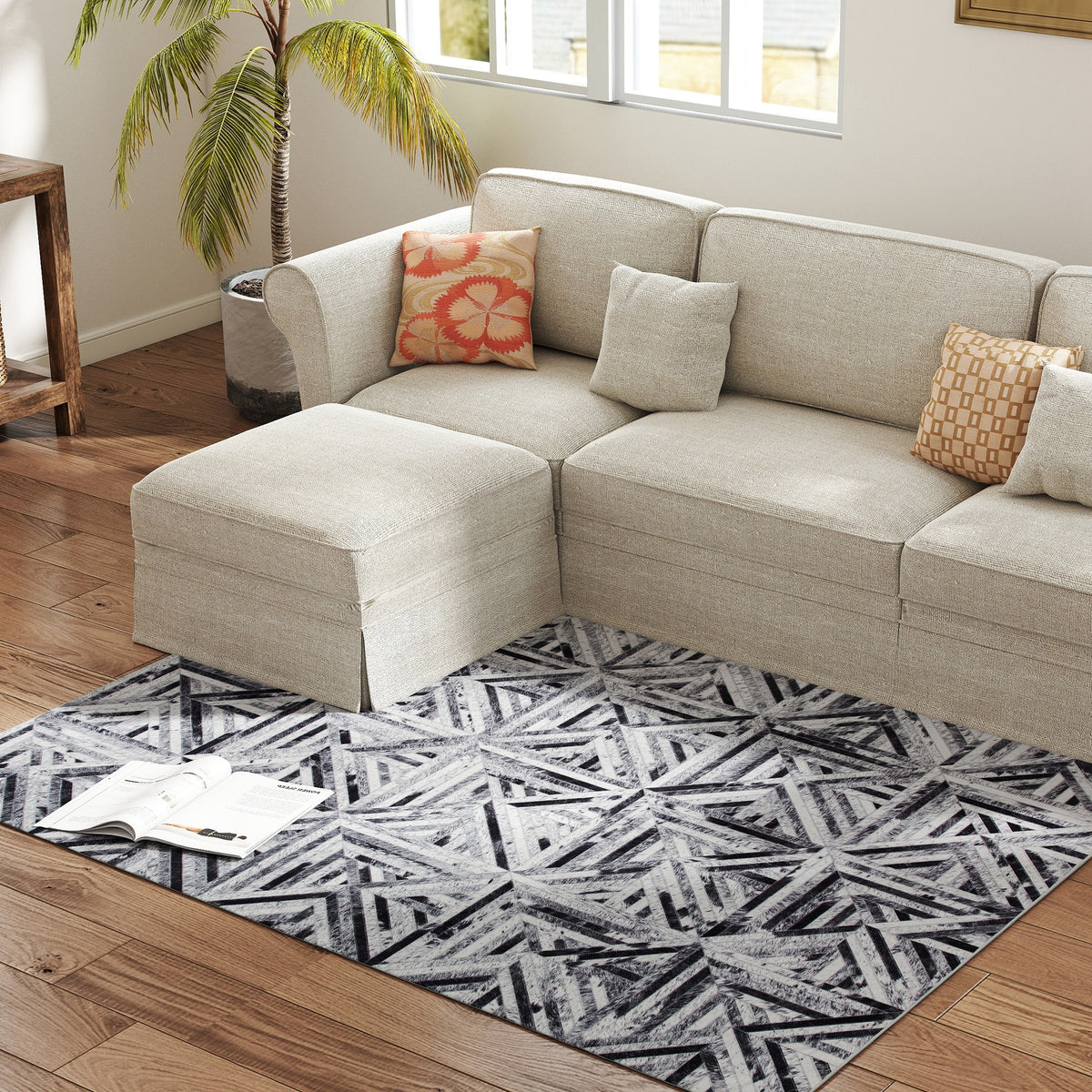 HOMCOM Modern Area Rug, Triangle Pattern Non-Slip Washable Rug, Chenille Floor Carpet for Living Room, Bedroom, Dining Room, Home Office, 170 x 120 cm, Black