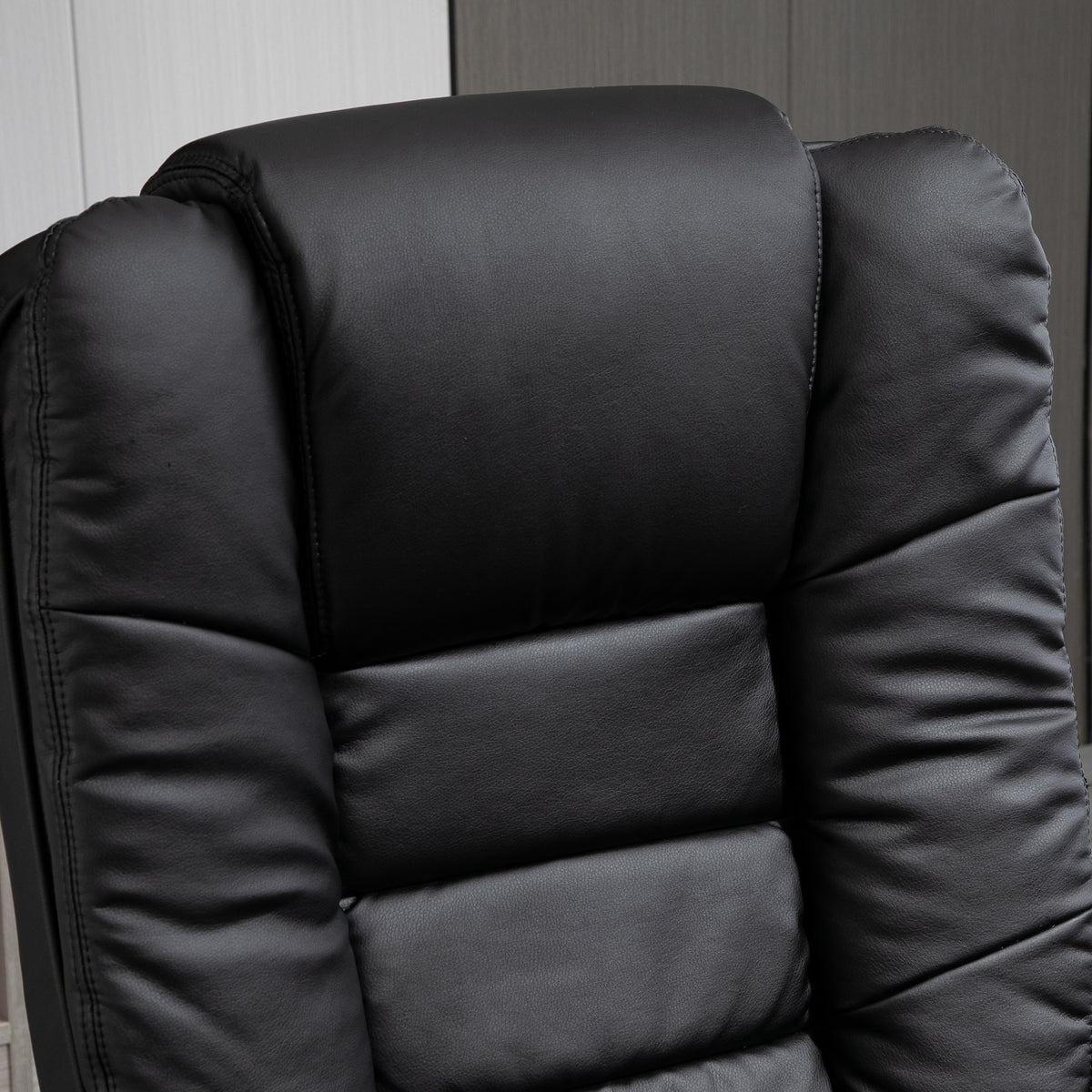 HOMCOM Recliner Chair With footstool, Recliner Armchair up to 130kg Weight Capacity, 135° Reclining Swivel Sofa Chair, PU Leather Ergonomic Couch Bed with Swivel Wood Base for Living Room, Black