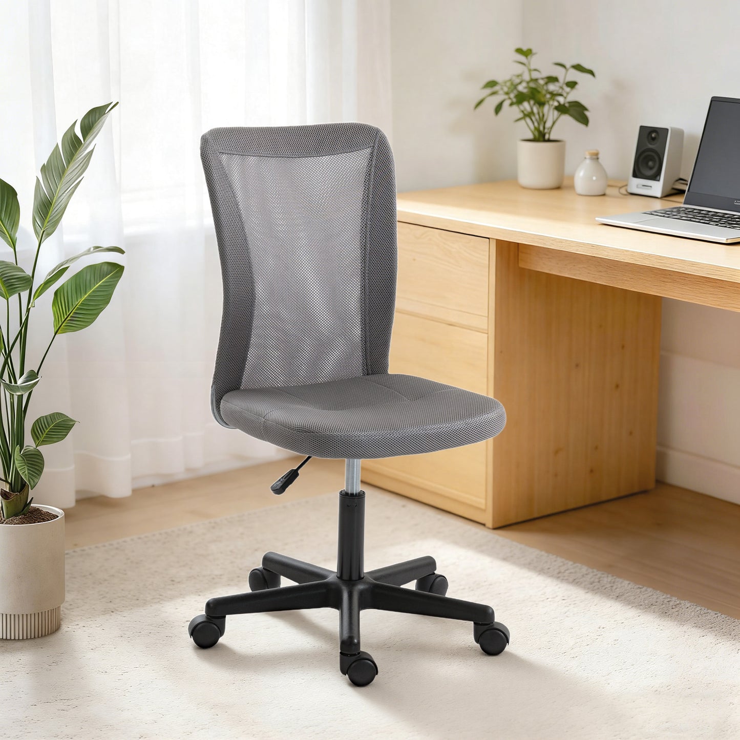 Vinsetto Computer Desk Chair, Mesh Office Chair with Adjustable Height and Swivel Wheels, Armless Study Chair, Grey