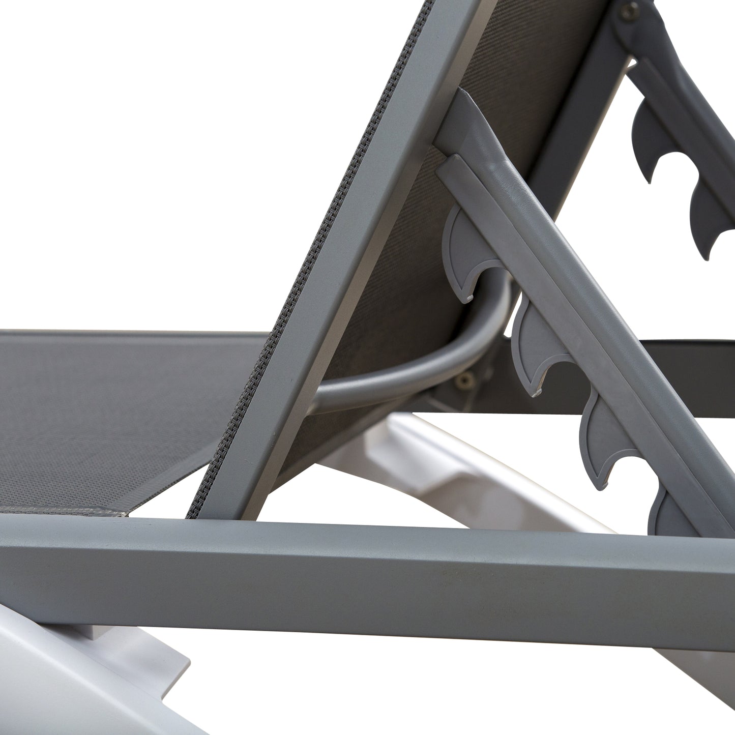 Close-up of the sun lounger’s adjustable backrest hinge and support frame