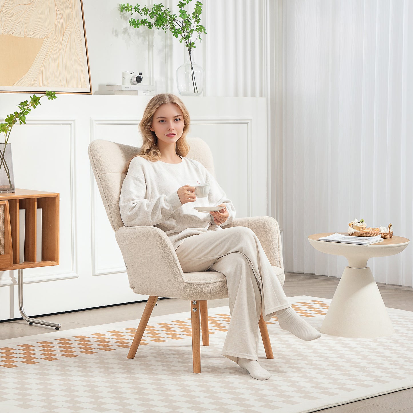 HOMCOM Modern Accent Chair, Upholstered High Back Armchair with Tufted Wingback, Seat Padding, Teddy Fleece Leisure Lounge Bedroom Chair with Wood Legs, Cream White