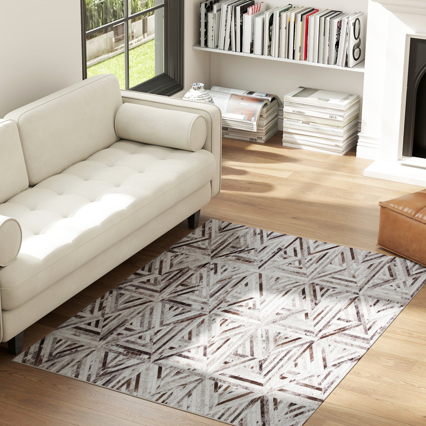 HOMCOM Modern Area Rug, Triangle Pattern Non-Slip Washable Rug, Chenille Floor Carpet for Living Room, Bedroom, Dining Room, Home Office, 170 x 120 cm, Brown