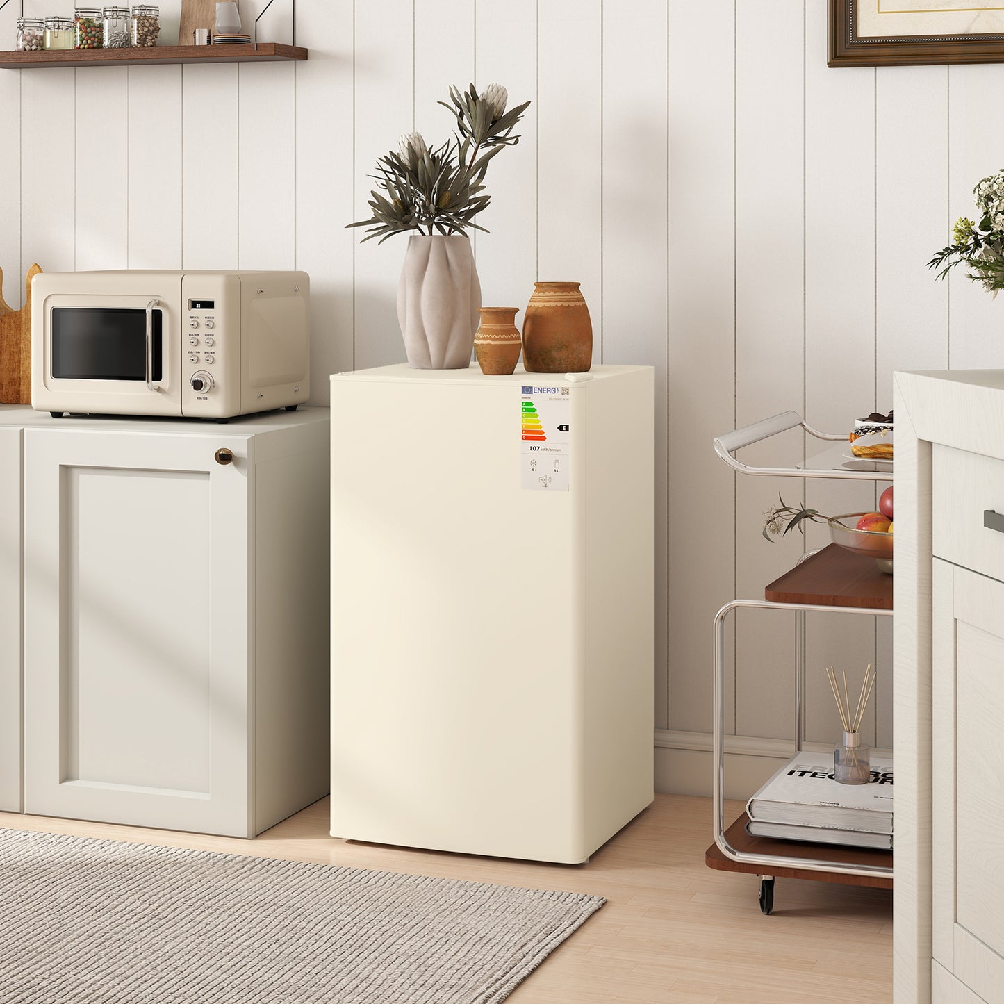 HOMCOM Under Counter Fridge, 91L Small Fridge with Chiller Box, Removable Shelf, Reversible Door, Adjustable Legs, Mini Refrigerator, Beige