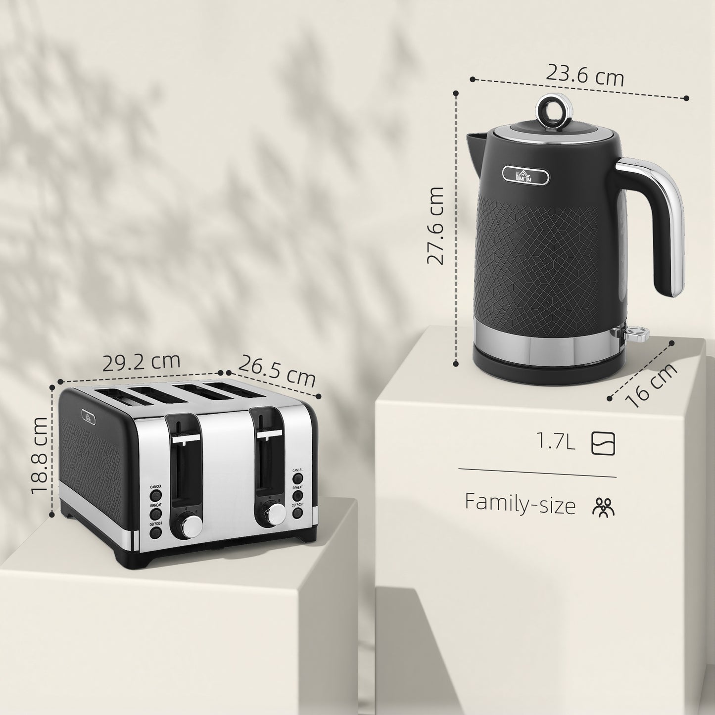 HOMCOM Sleek Textured Kettle and Four-Slice Toaster Set - Black