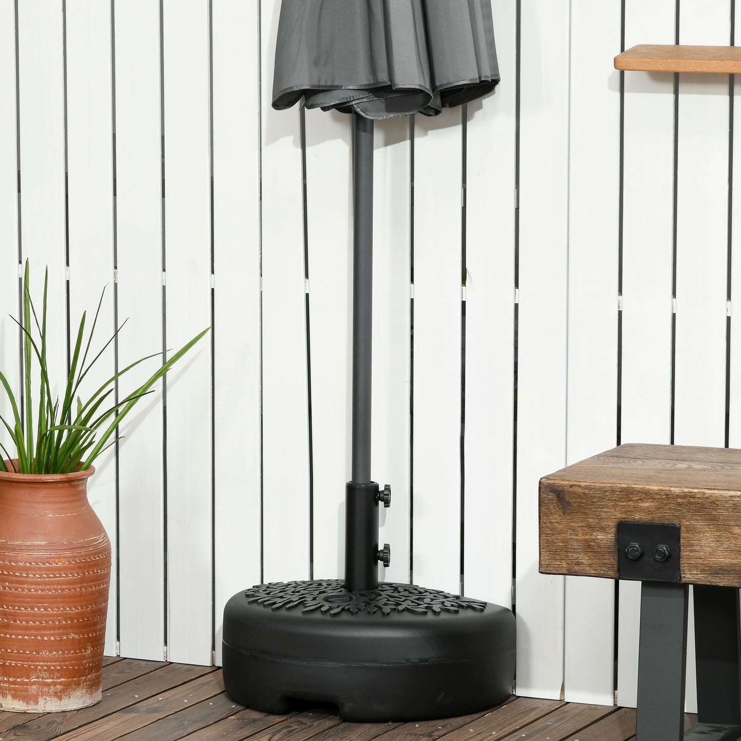 Outsunny Water/Sand Fillable Half Parasol Umbrella Base - Black
