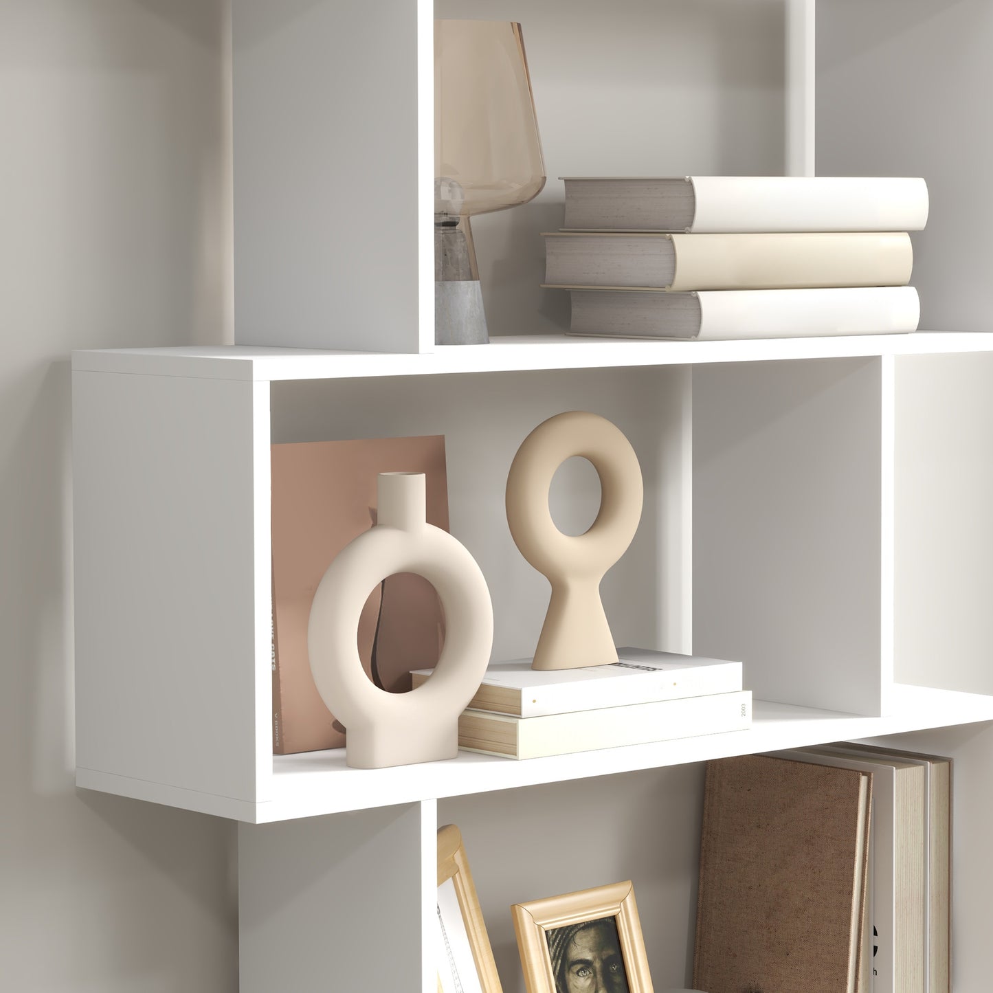 HOMCOM Bookcase, 6 Tier Shelf S Shaped Bookshelf, Storage Unit, Display Shelf for Living Room, Bedroom, Home Office, Plant, White