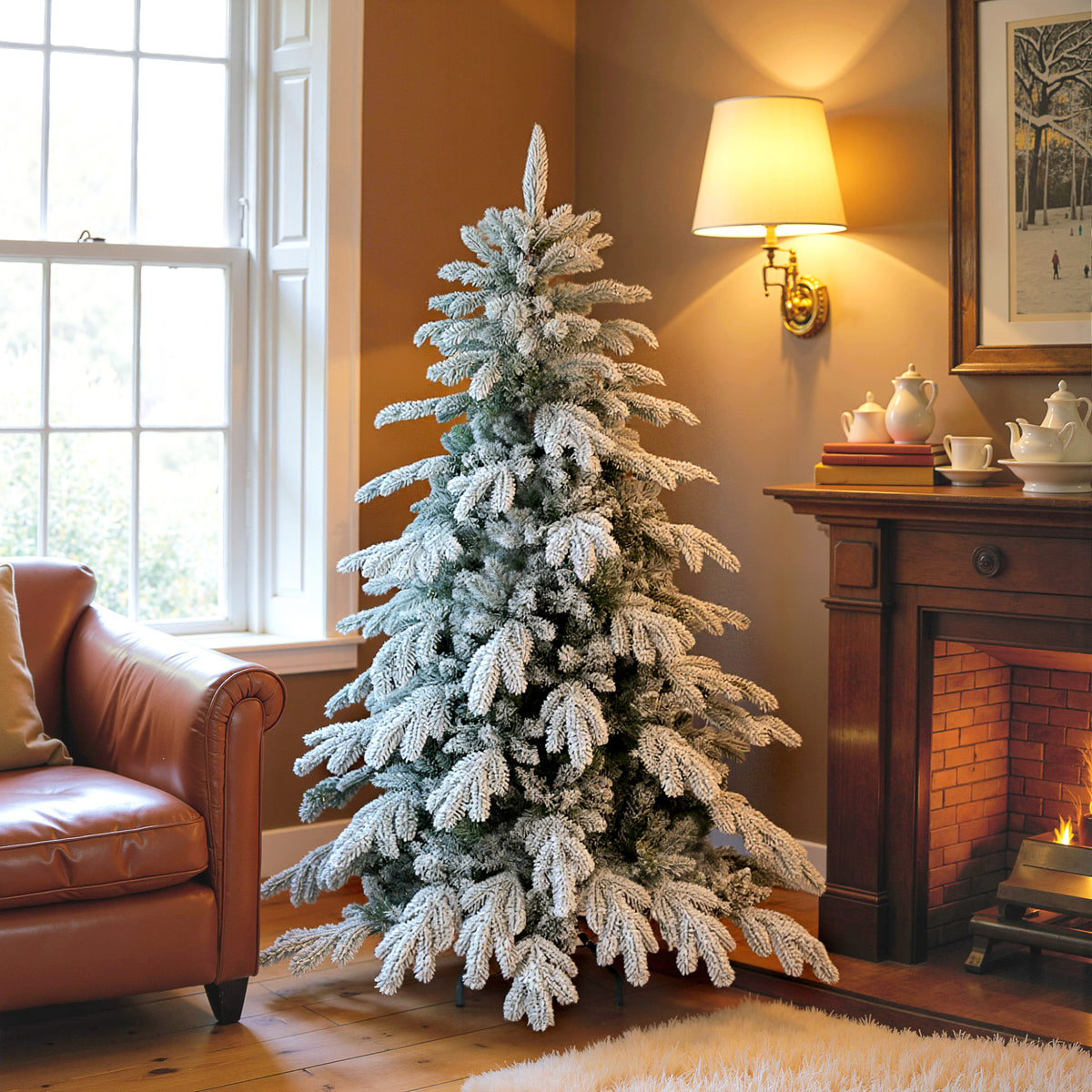 HOMCOM 5ft Super Flocked Christmas Tree - Green/White